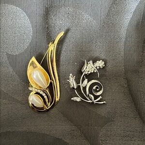Gold and Silver Vintage Brooches with Botanical and Floral Designs